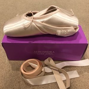 Aleksandra Russian Pointe Shoes